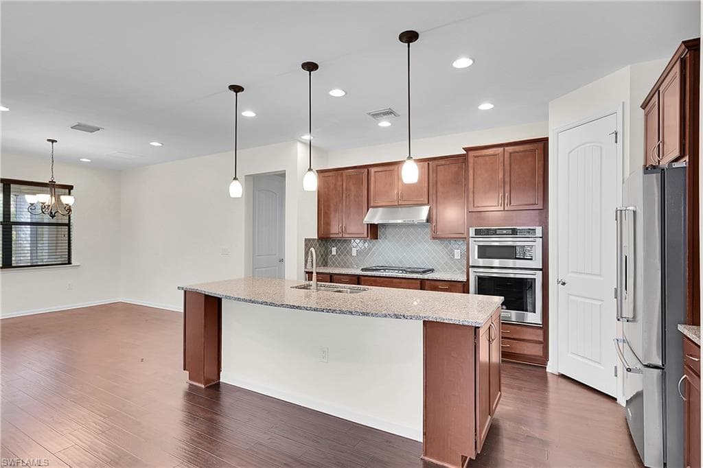 6612 Ensor CT, FORT MYERS FL 33966-1