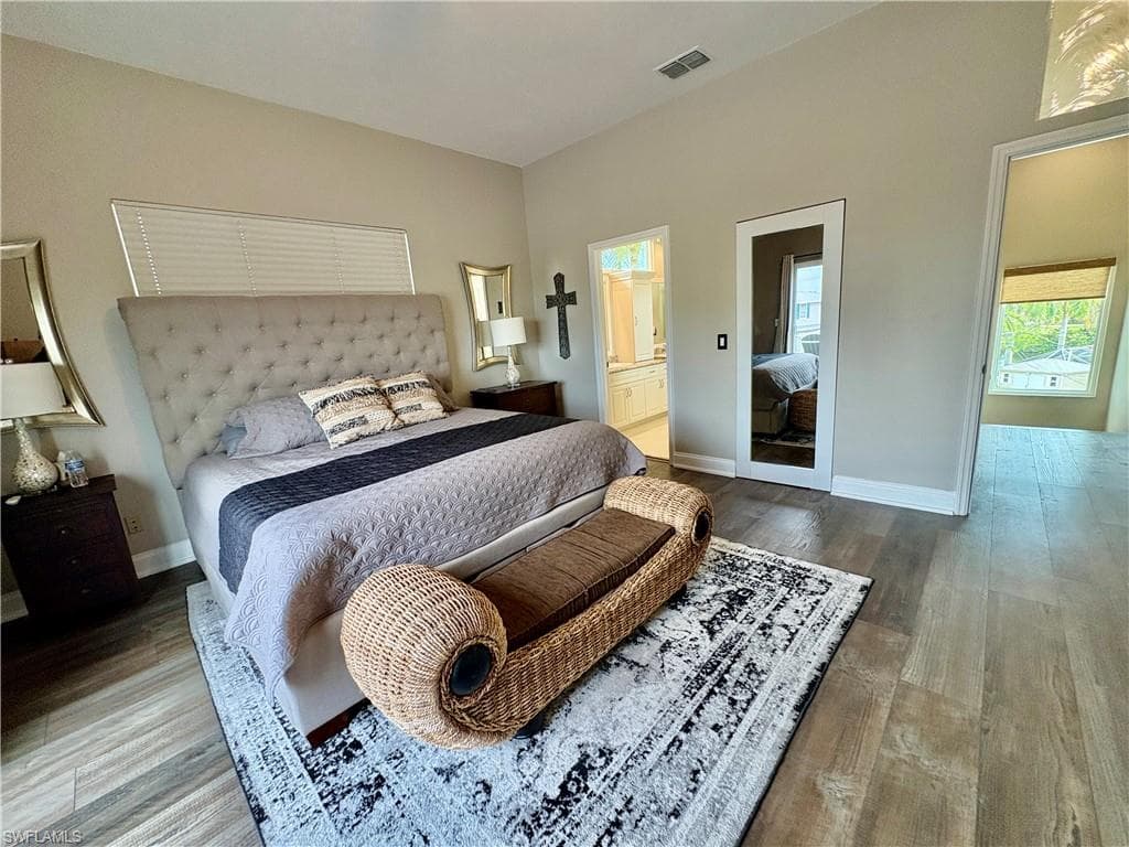 3858 Riviera CIR, BONITA SPRINGS FL 34134-37