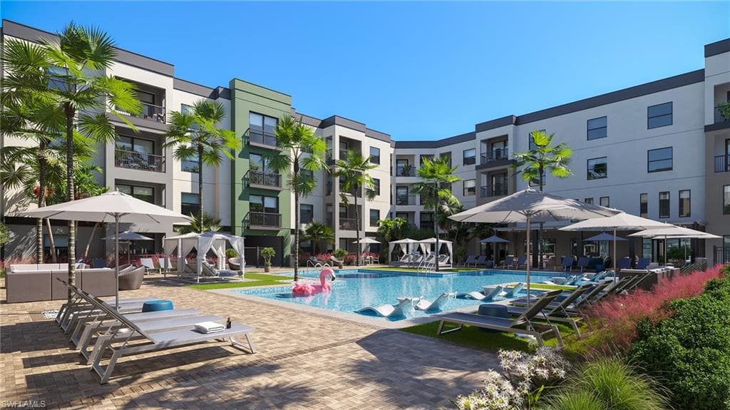 5001 Palm Point CT # 216, FORT MYERS FL 33913-8