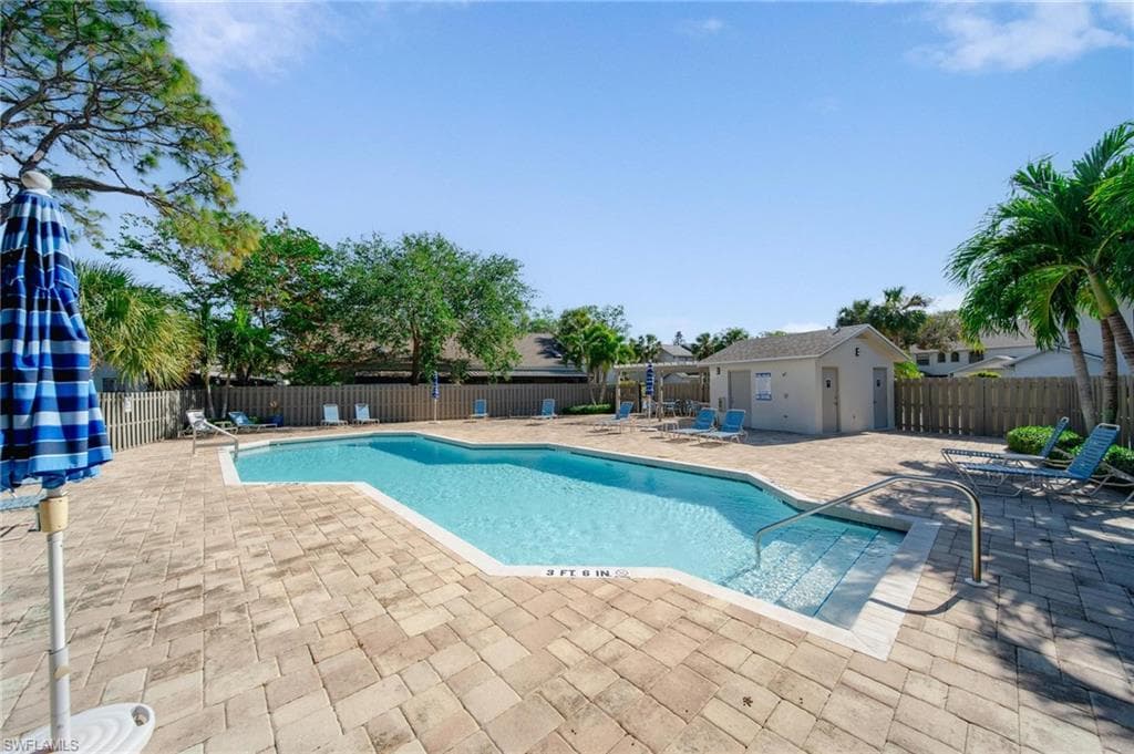 820 Meadowland DR D-28