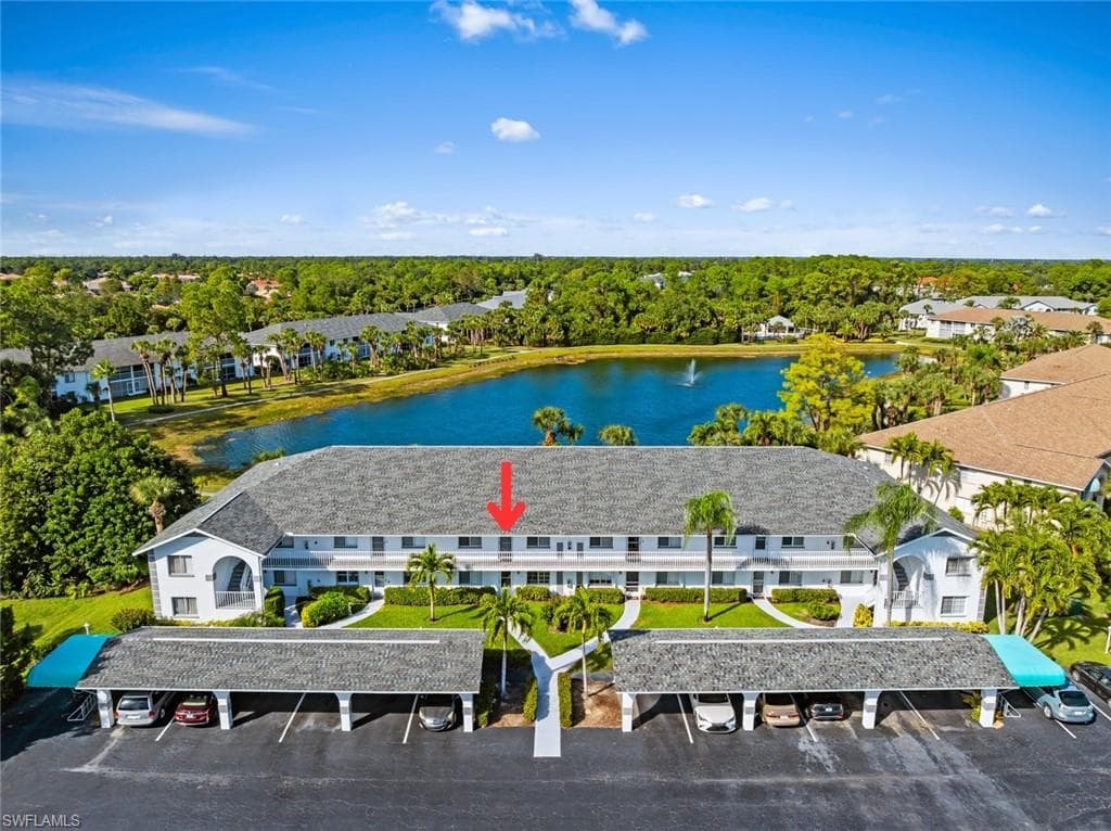121 Gabriel CIR # 108, NAPLES FL 34104-40