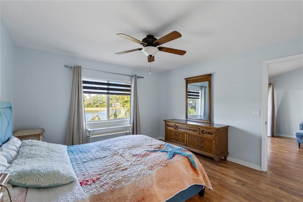 121 Gabriel CIR # 108, NAPLES FL 34104-17