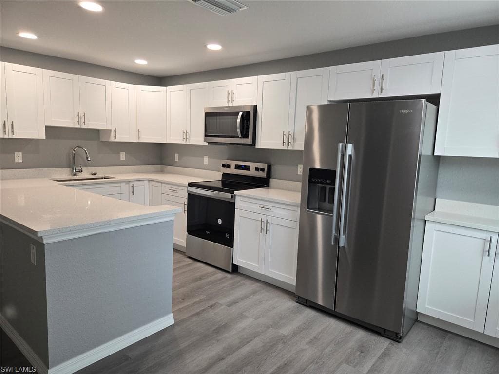 11451 Char Ann DR, FORT MYERS FL 33908-1