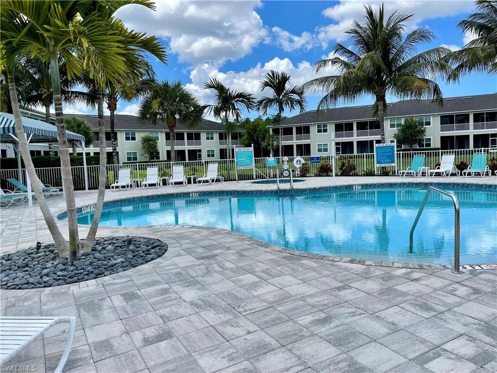 6981 Avalon CIR # 1203, NAPLES FL 34112-12