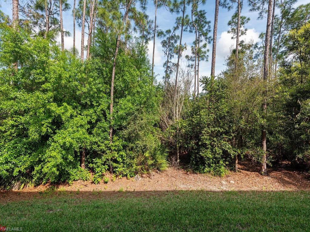 6981 Avalon CIR # 1203, NAPLES FL 34112-11