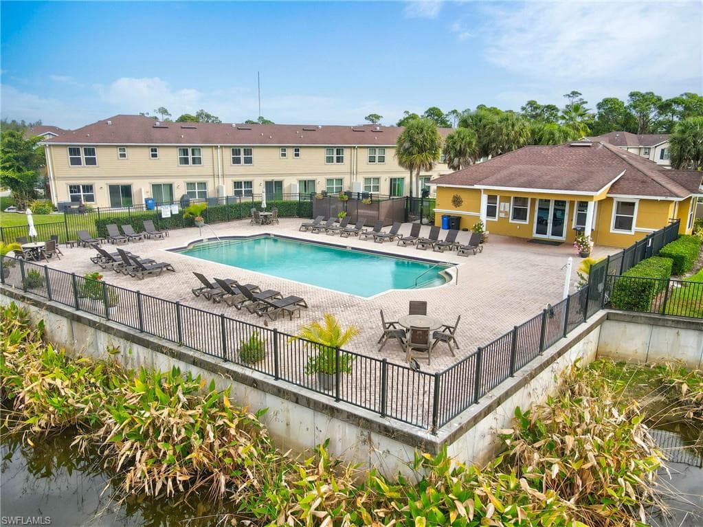 6390 Brant Bay BLVD # 108, NORTH FORT MYERS FL 33917-26