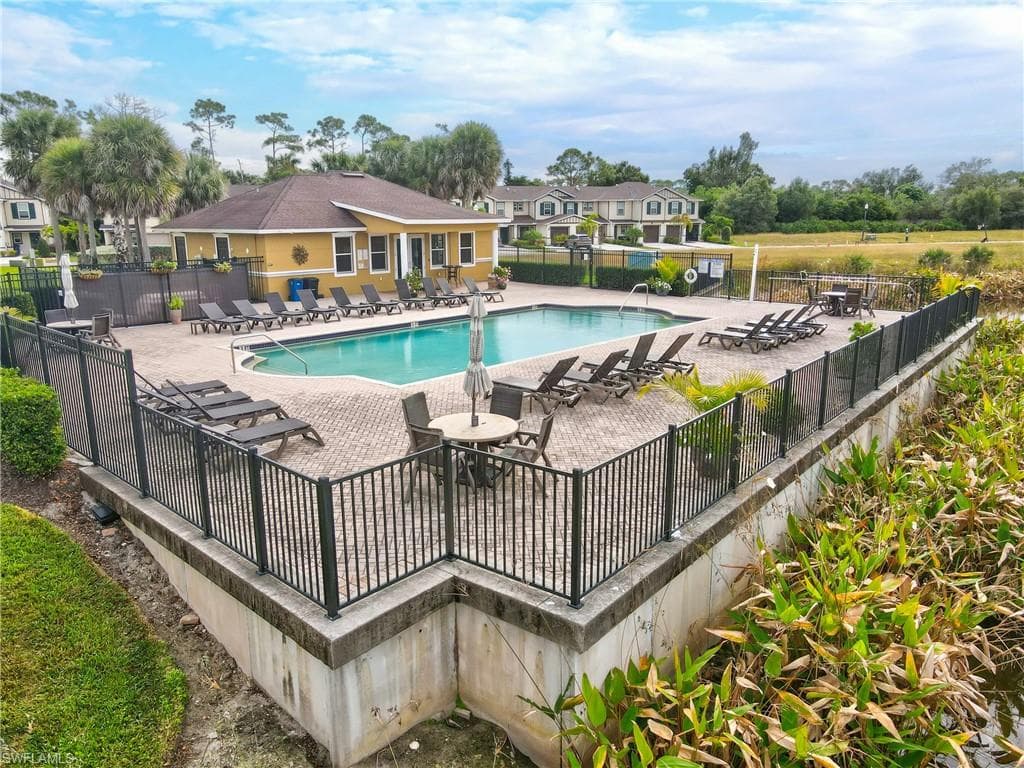 6390 Brant Bay BLVD # 108, NORTH FORT MYERS FL 33917-29