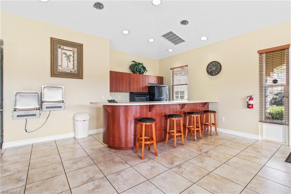 6390 Brant Bay BLVD # 108, NORTH FORT MYERS FL 33917-33