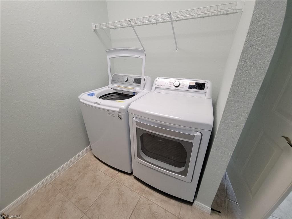 15610 Summit Place Cir # 398, NAPLES FL 34119-12