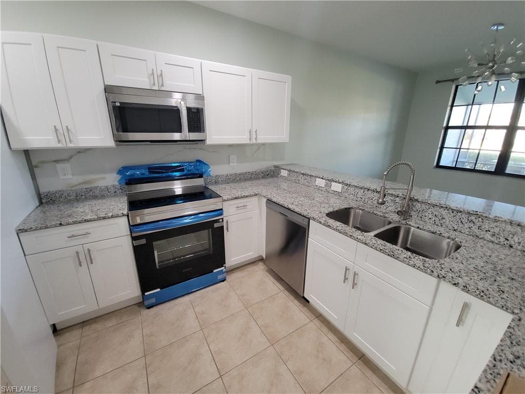 15610 Summit Place Cir # 398, NAPLES FL 34119-3