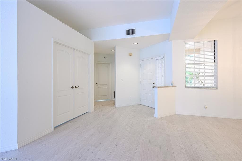 15161 Storrington PL # F101, NAPLES FL 34110-12