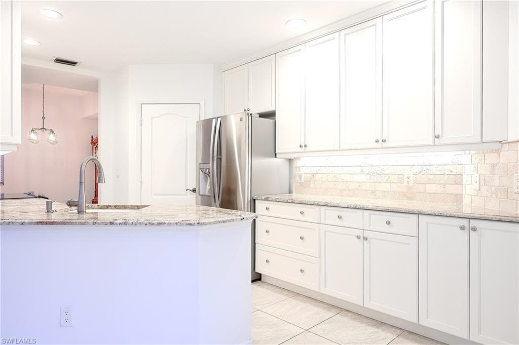 15161 Storrington PL # F101, NAPLES FL 34110-4