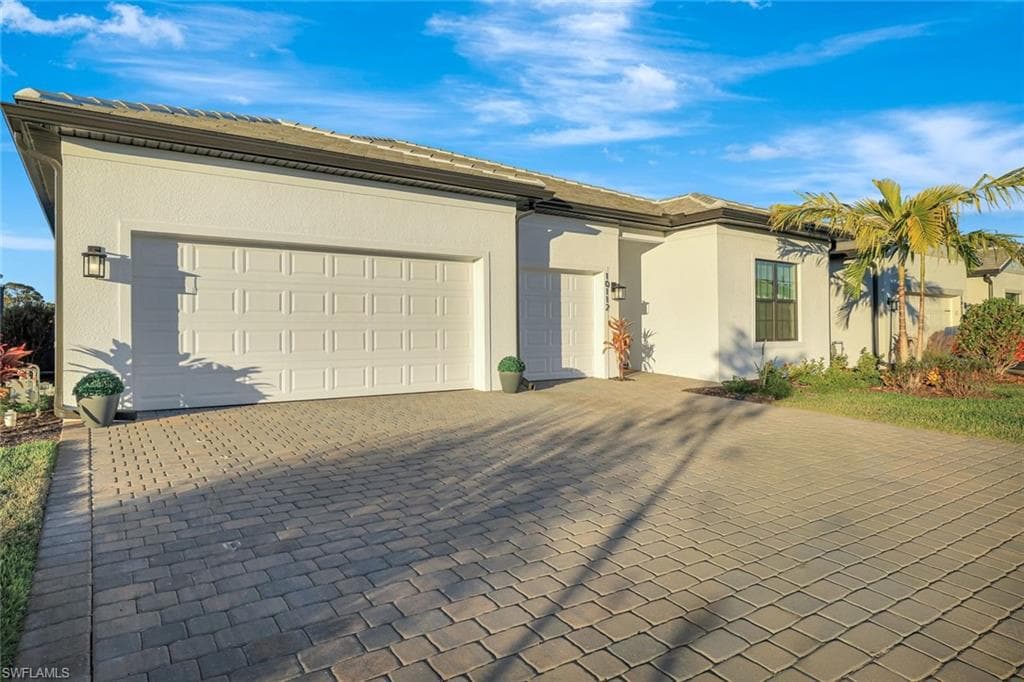 10112 Seaside WAY, BONITA SPRINGS FL 34135-5