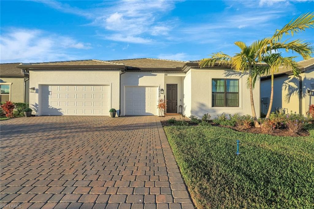 10112 Seaside WAY, BONITA SPRINGS FL 34135-4