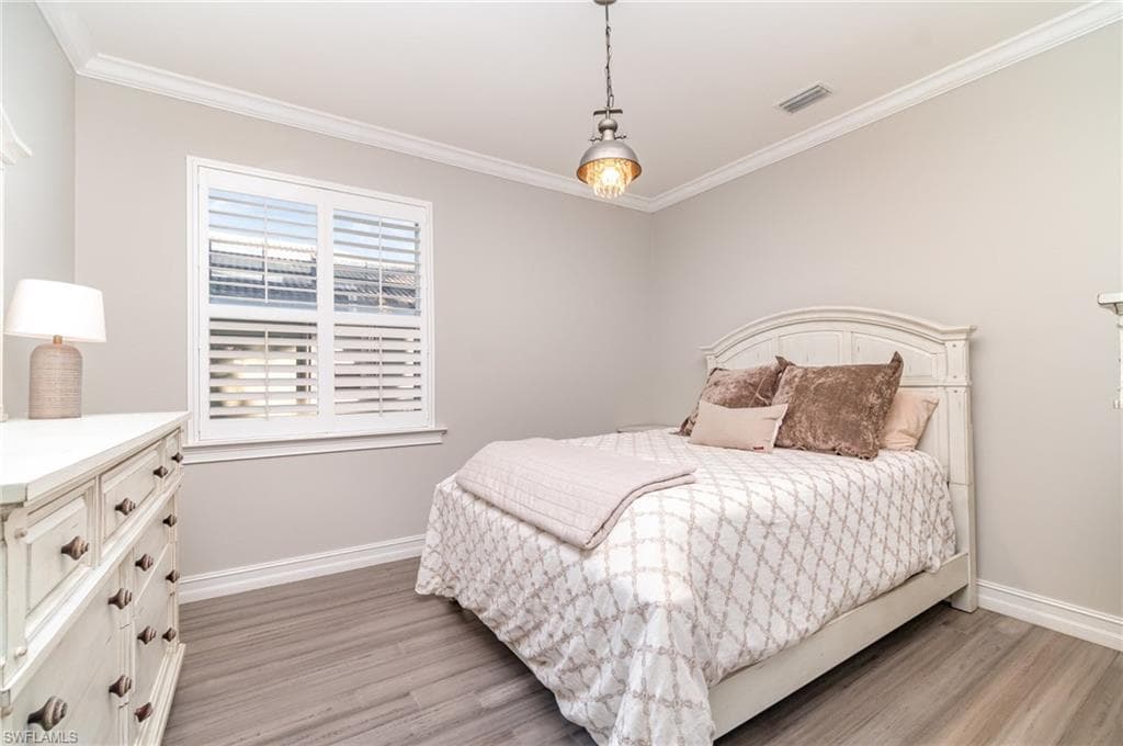 3040 Scarlet Oak PL-23