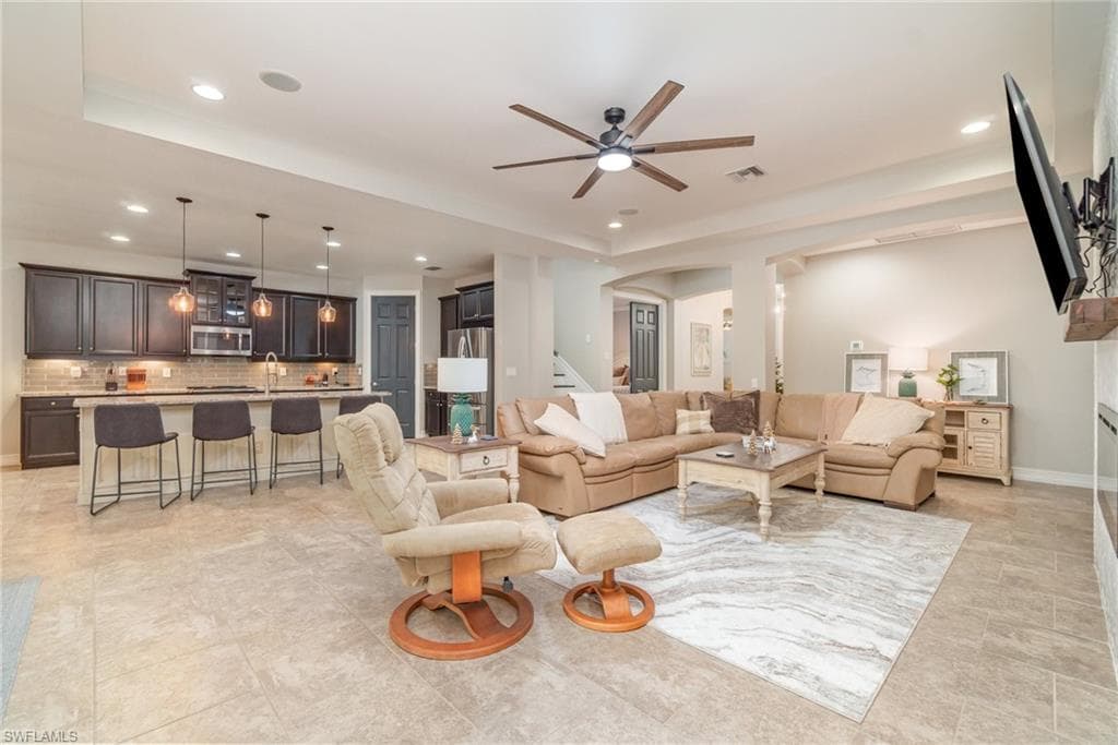 3040 Scarlet Oak PL-0