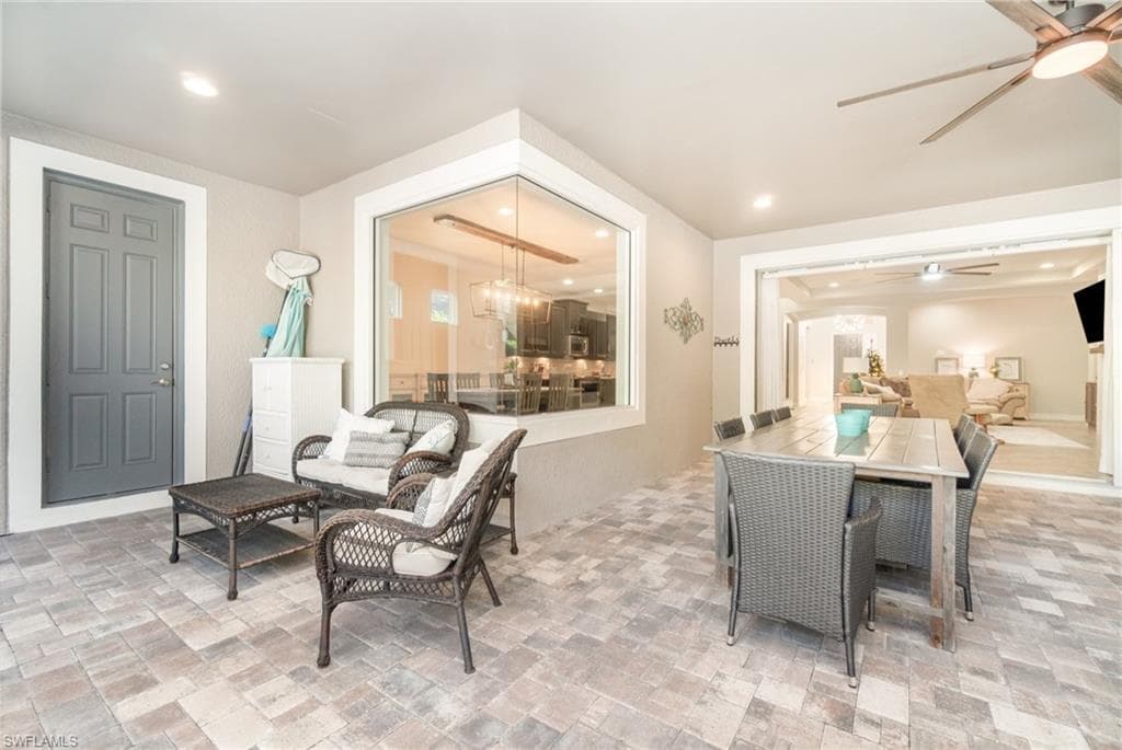 3040 Scarlet Oak PL-33