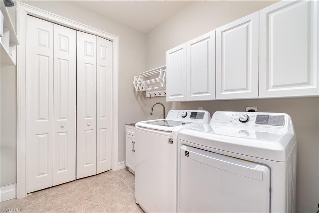 3040 Scarlet Oak PL-18