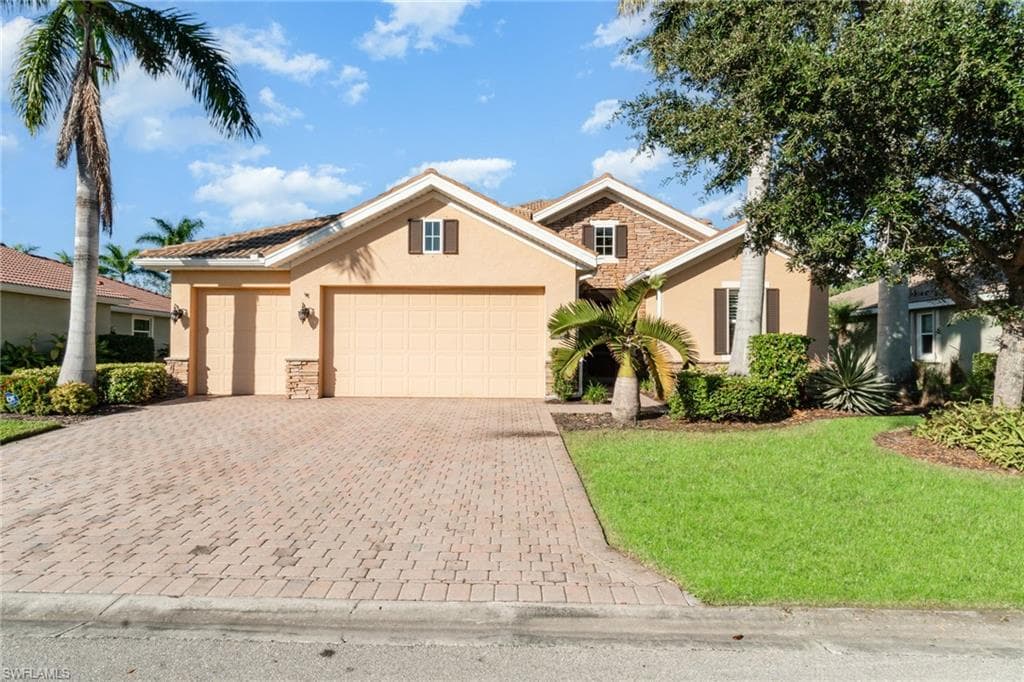 3040 Scarlet Oak PL-35