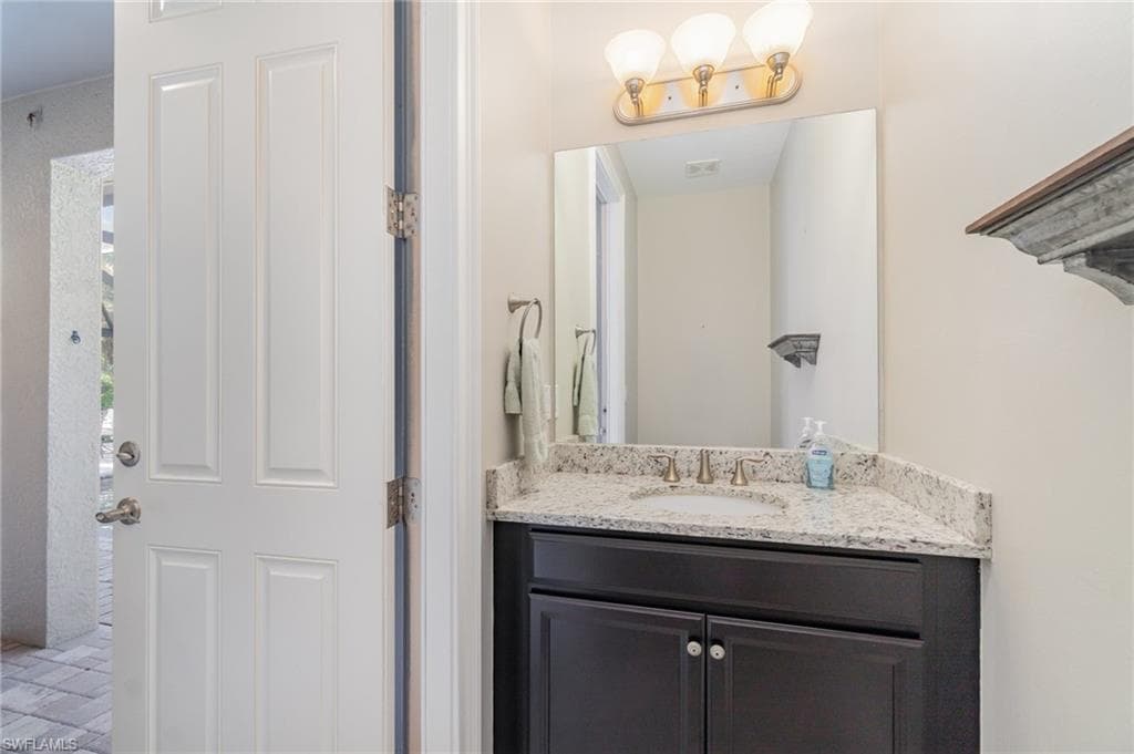 3040 Scarlet Oak PL-31