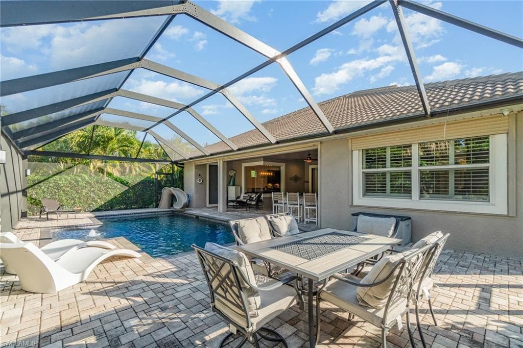 3040 Scarlet Oak PL-4