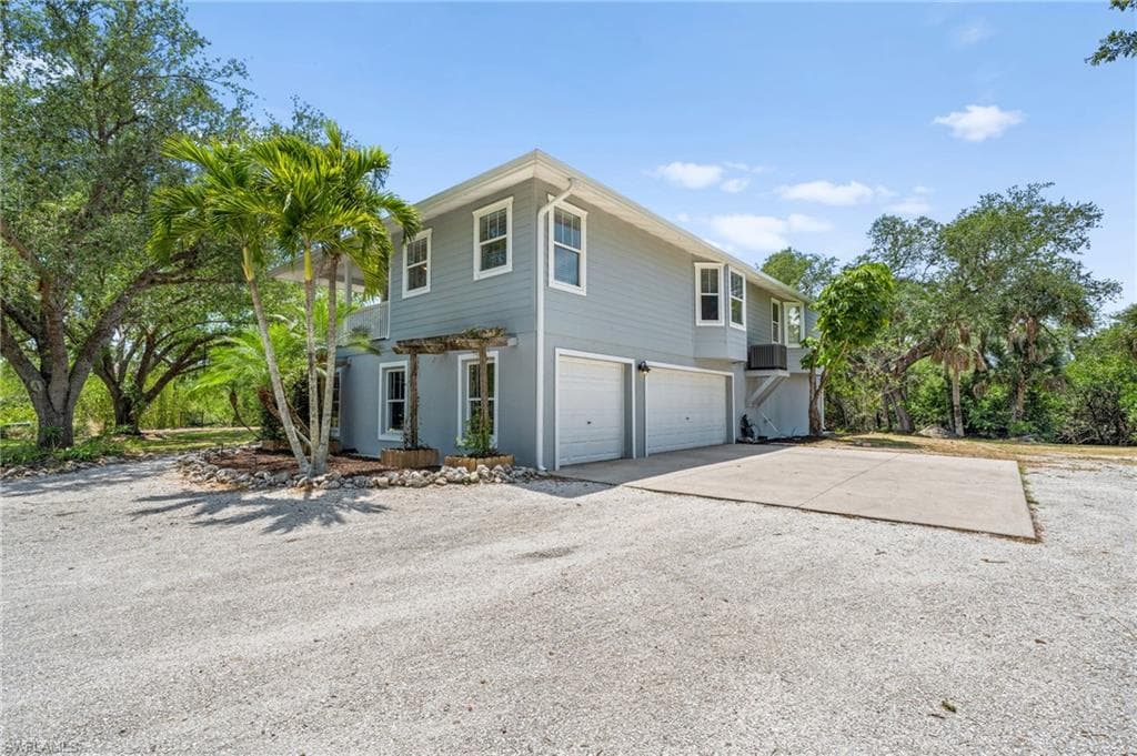 18250 Parkridge CT, FORT MYERS FL 33908-42