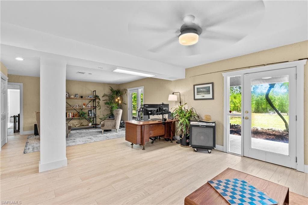18250 Parkridge CT, FORT MYERS FL 33908-35