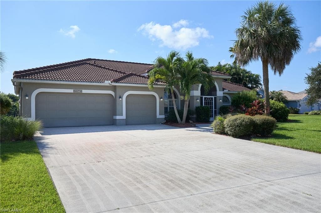 8670 Kilkenny CT, FORT MYERS FL 33912-26