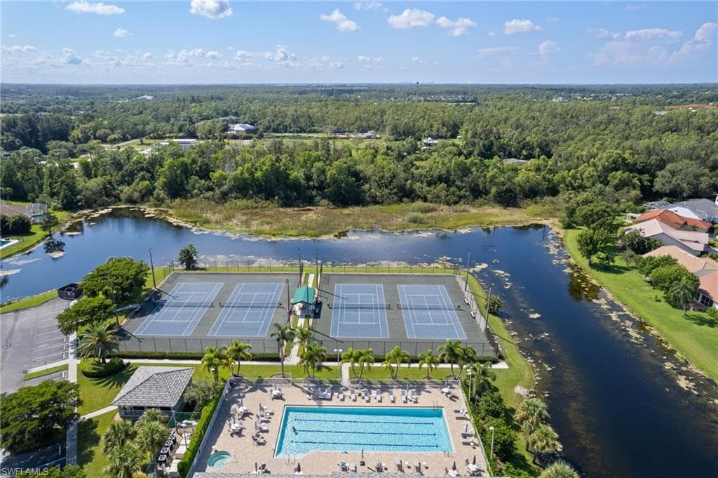 8670 Kilkenny CT, FORT MYERS FL 33912-37