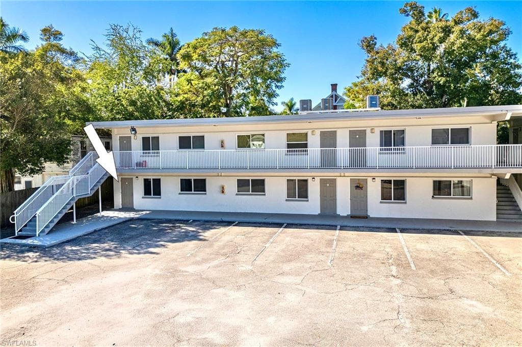 2590 1st ST # 115, FORT MYERS FL 33901-1