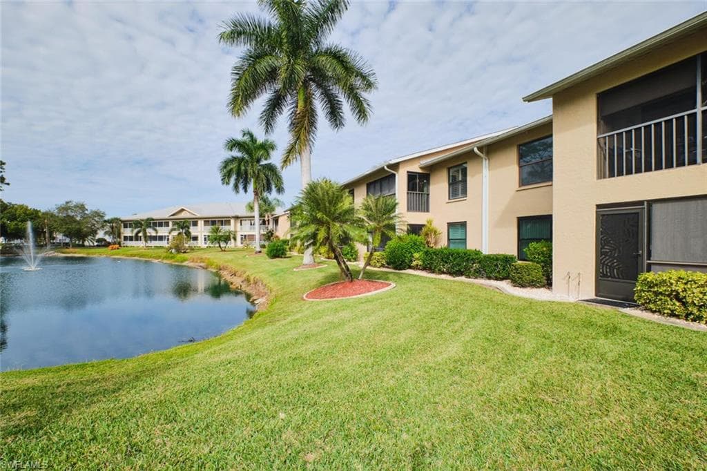 15370 Transit CT # 108, NORTH FORT MYERS FL 33917-30