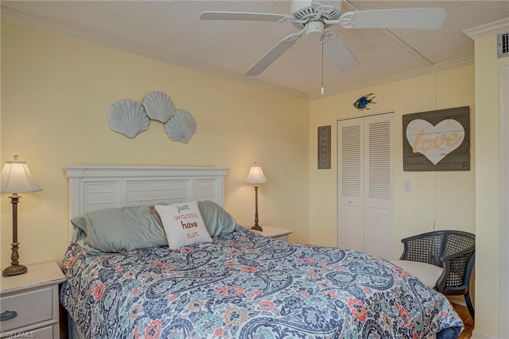 5441 Peppertree DR # 5, FORT MYERS FL 33908-19