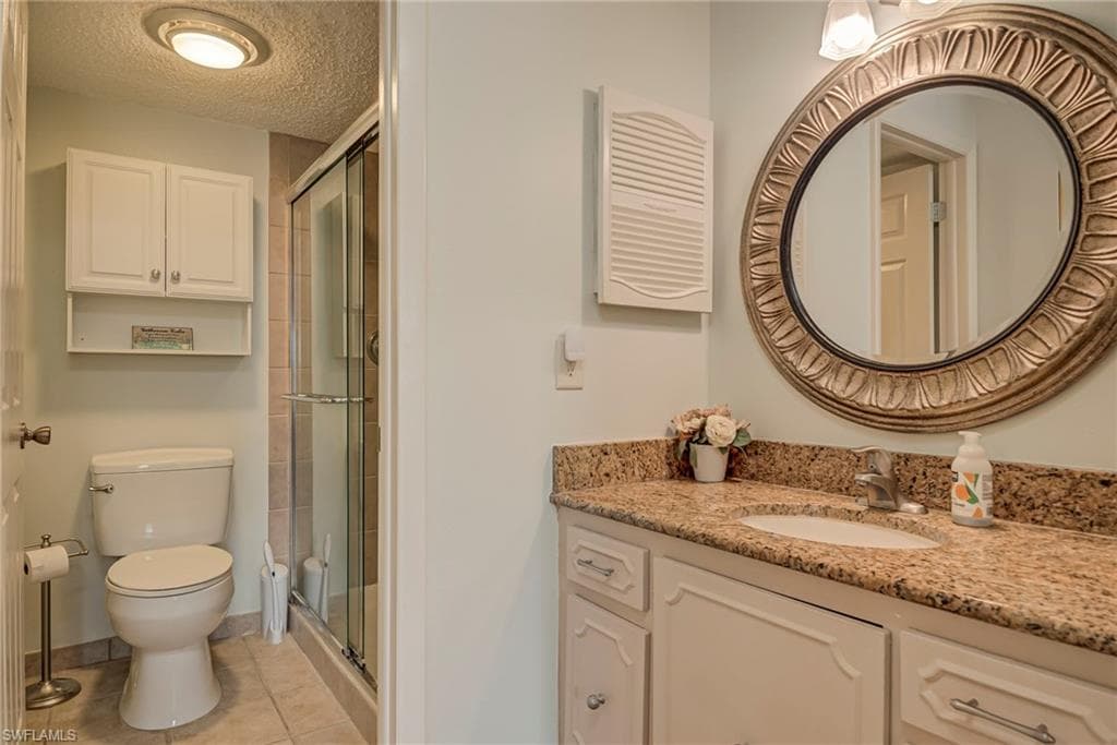 5441 Peppertree DR # 5, FORT MYERS FL 33908-24