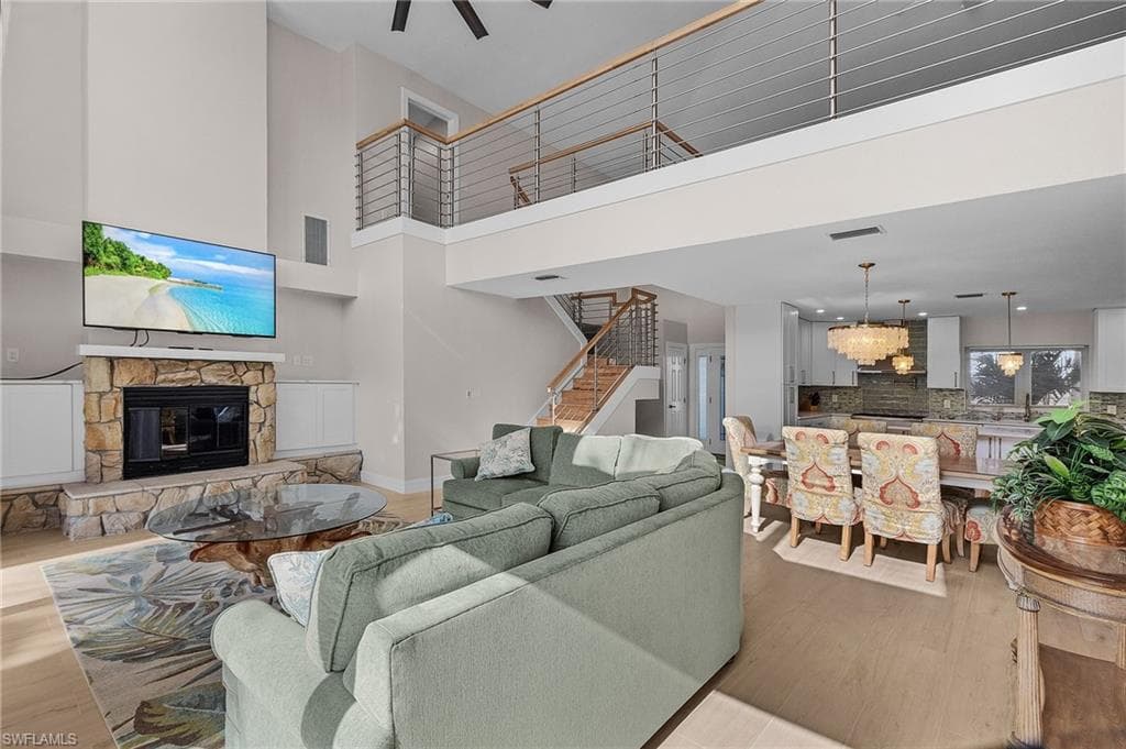 1543 San Carlos Bay DR, SANIBEL FL 33957-9
