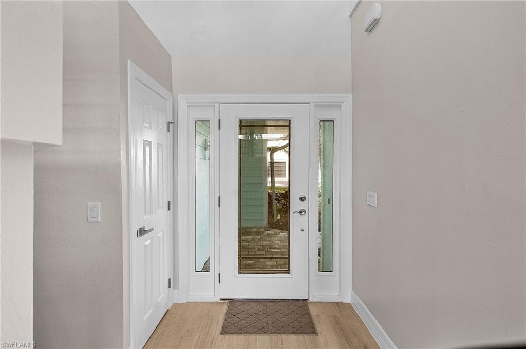1543 San Carlos Bay DR, SANIBEL FL 33957-3