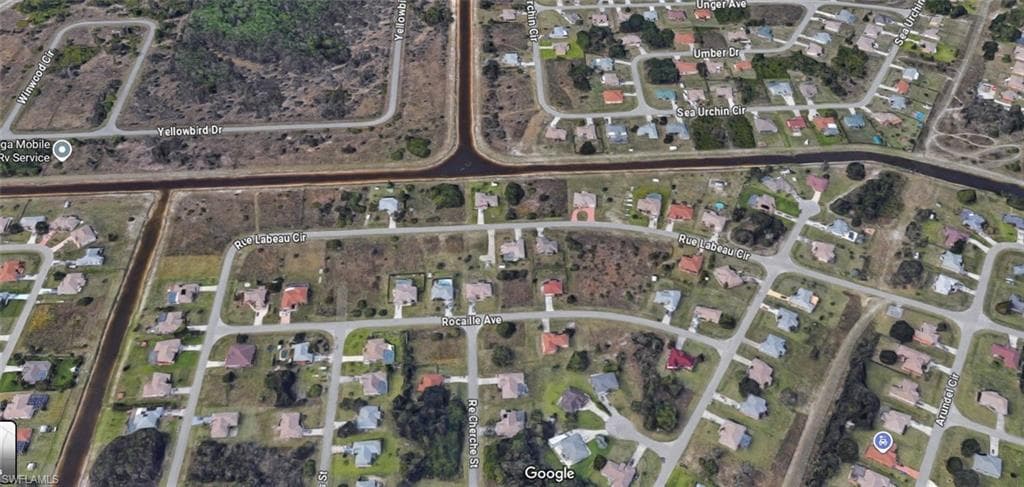 818 Rue Labeau CIR, FORT MYERS FL 33913-3