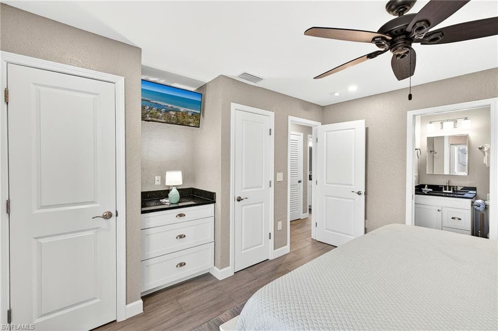 827 E Gulf DR L2-15