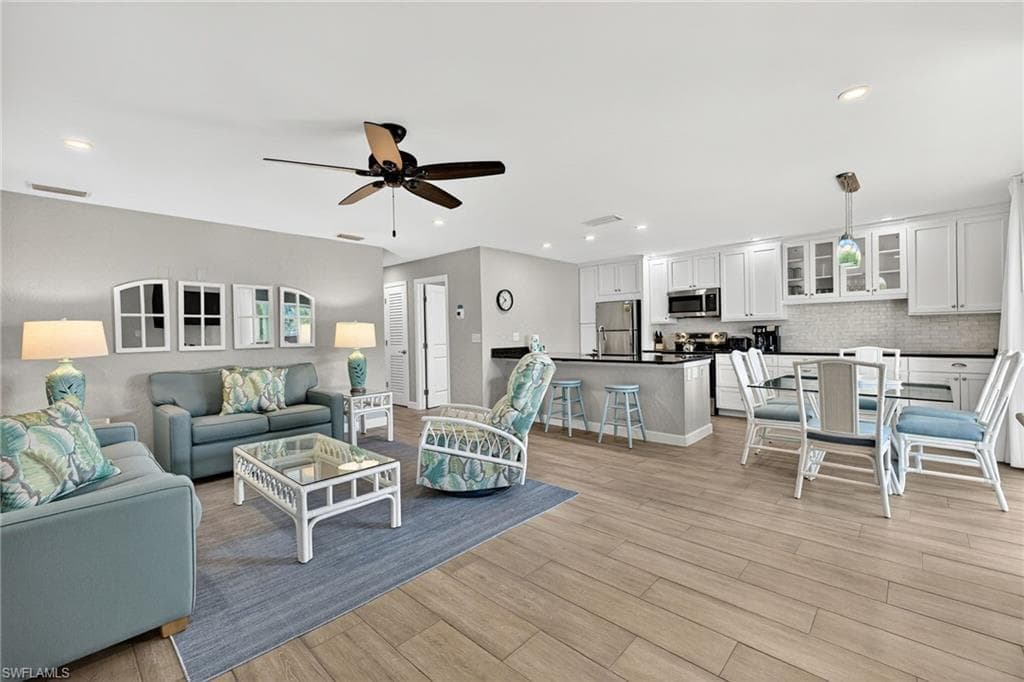 827 E Gulf DR L2-3