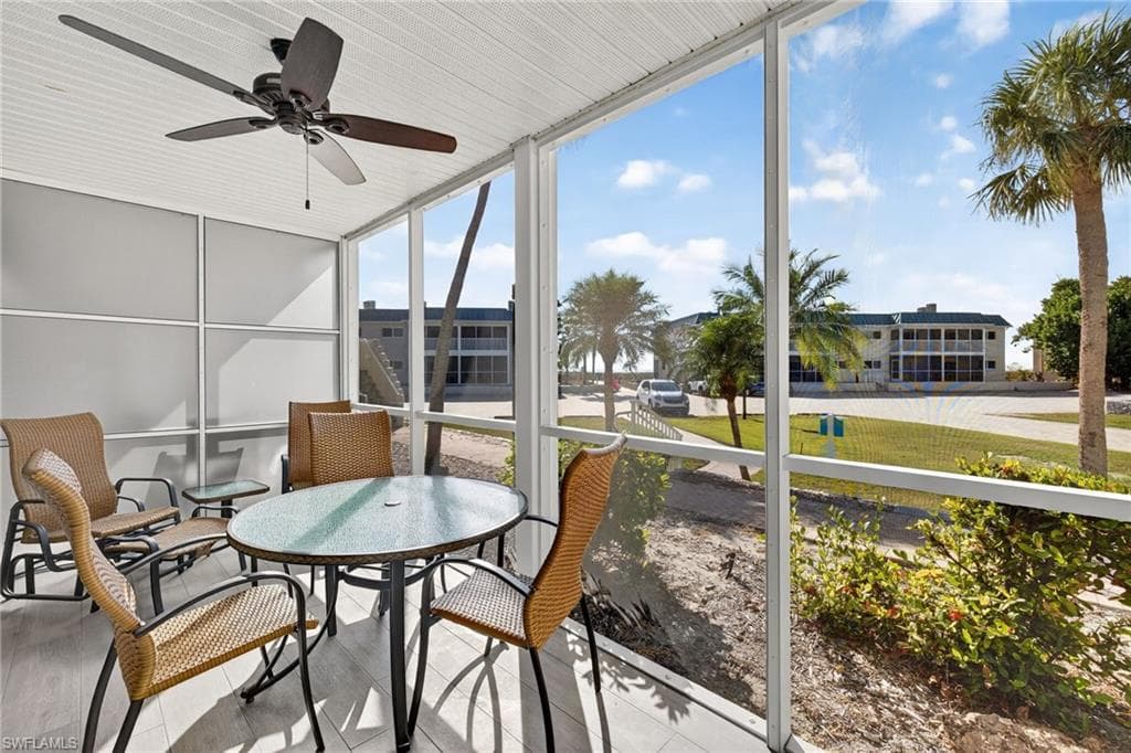827 E Gulf DR L2-6