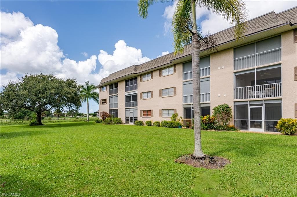 5499 Rattlesnake Hamm RD # 304A, NAPLES FL 34113-22