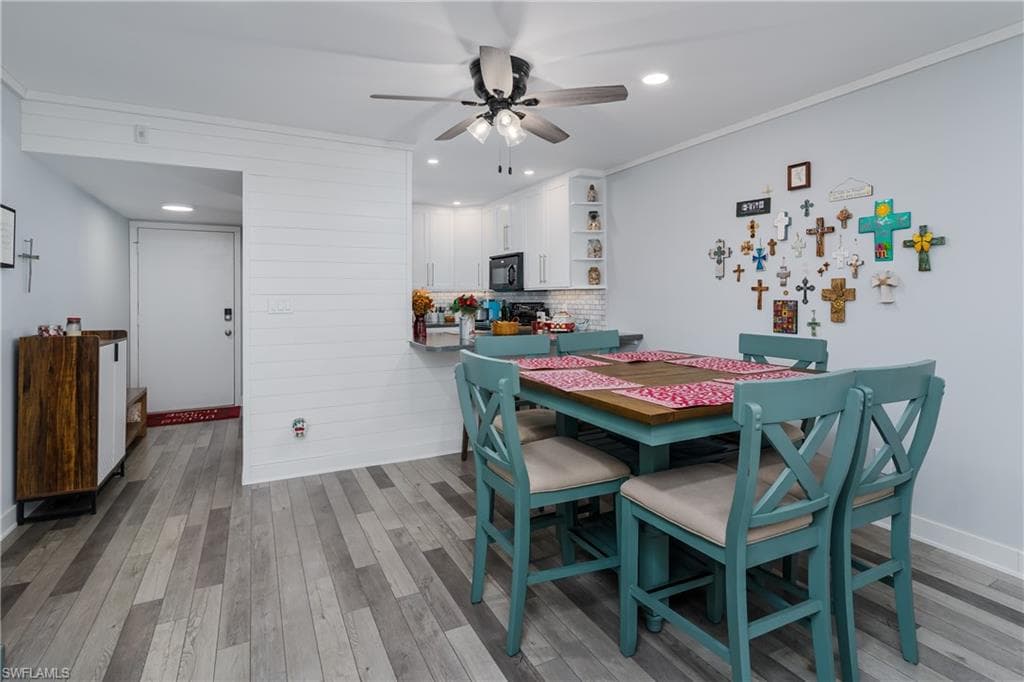 5499 Rattlesnake Hamm RD # 304A, NAPLES FL 34113-12