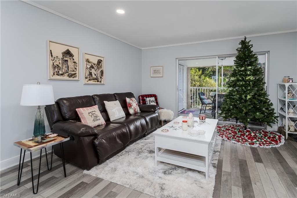 5499 Rattlesnake Hamm RD # 304A, NAPLES FL 34113-10