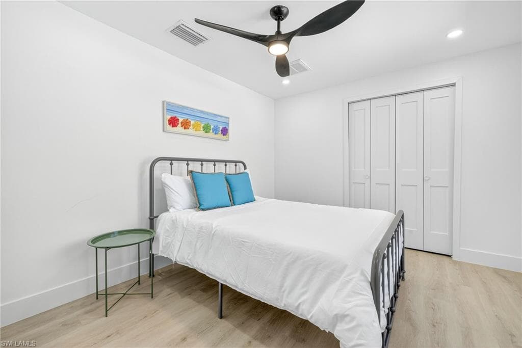 1105 Skiff PL, SANIBEL FL 33957-21