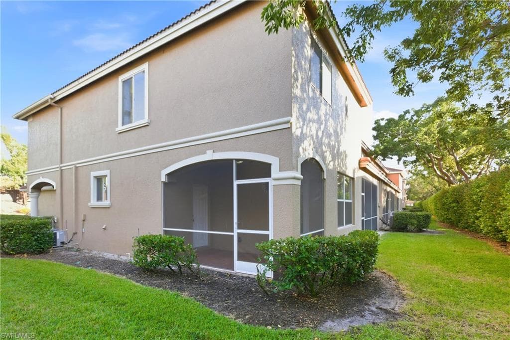 9642 Roundstone CIR, FORT MYERS FL 33967-31