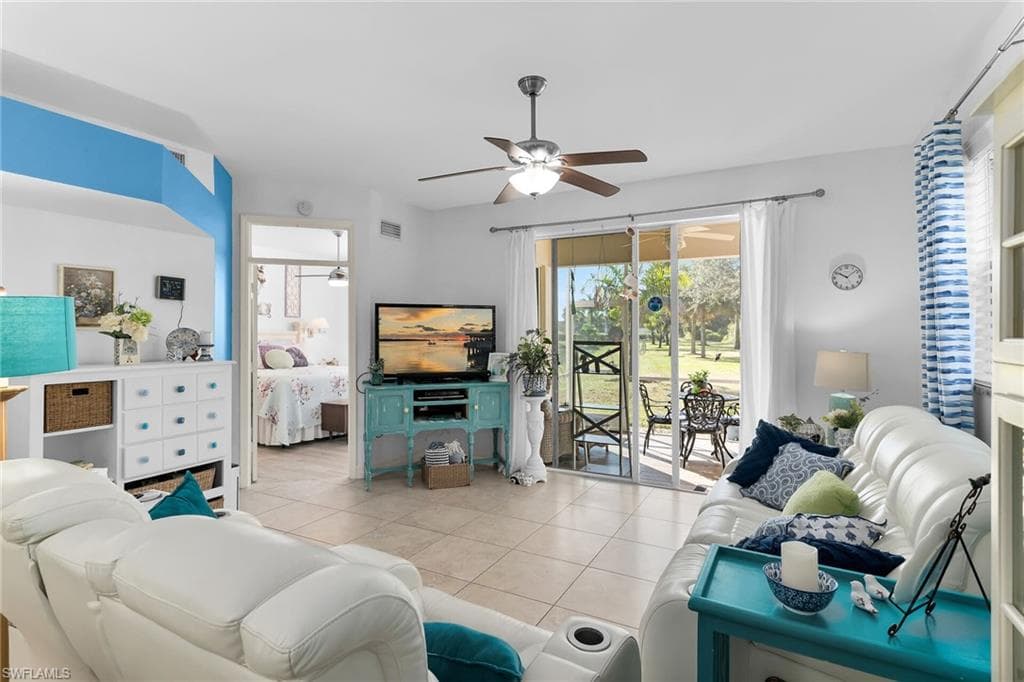 350 Newport DR # 1906, NAPLES FL 34114-9