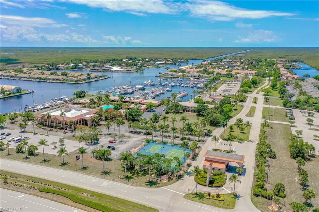 350 Newport DR # 1906, NAPLES FL 34114-35