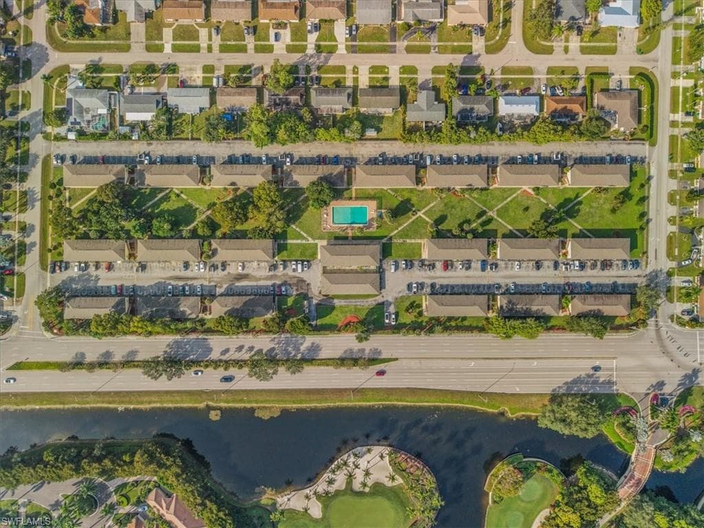 3325 Airport RD # U4, NAPLES FL 34105-11