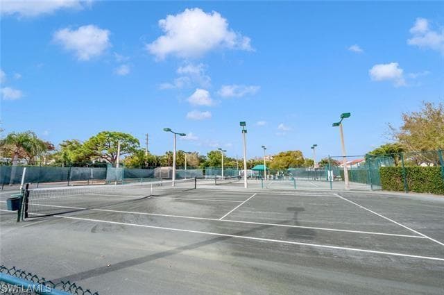 551 Beachwalk CIR # 0, NAPLES FL 34108-11