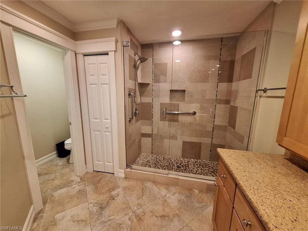 551 Beachwalk CIR # 0, NAPLES FL 34108-44