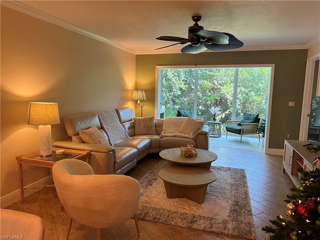 3051 Sandpiper Bay CIR # I102, NAPLES FL 34112-8